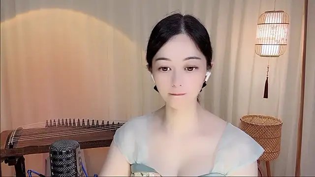 Snapshot of Tian-xin-999 chatting on 06.20.26 Tian-xin-999 online show from 06.20.26