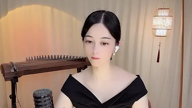 Tian-xin-999 online show from 06.27.26