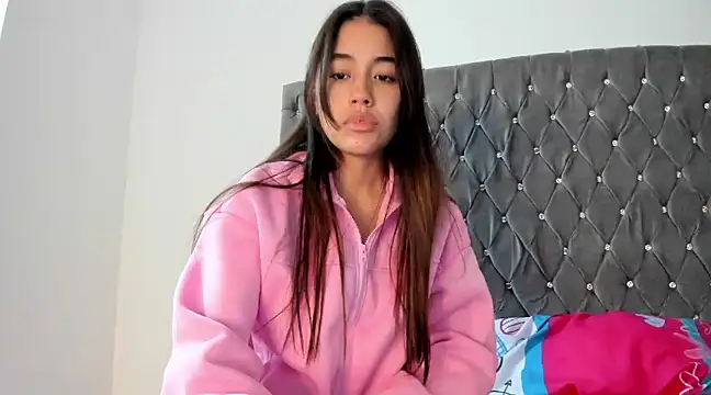 AriaMontgomery online show from 01.20.25