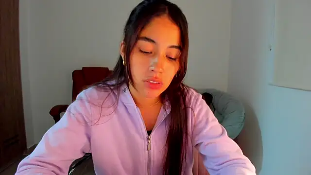 AriaMontgomery online show from 03.10.25