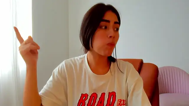 AriaMontgomery online show from 06.16.26
