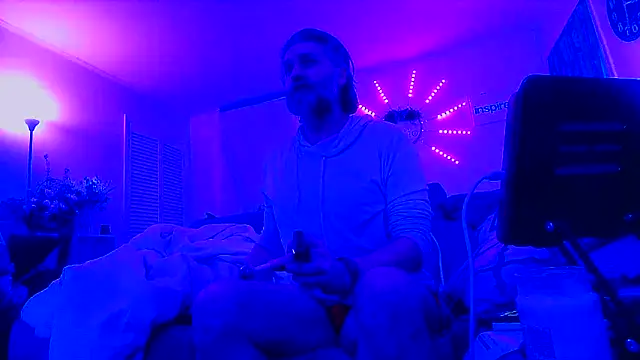 Snapshot of onlym4m chatting on 02.21.25 onlym4m online show from 02.21.25