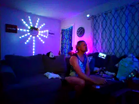 Snapshot of onlym4m chatting on 02.26.25 onlym4m online show from 02.26.25