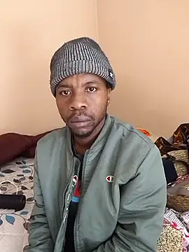 Snapshot of Ras_and_Stewf chatting on 10.21.25 Ras and Stewf online show from 10.21.25