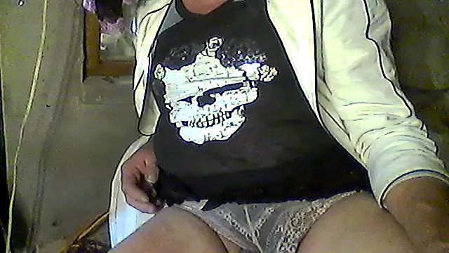 Snapshot of MaryCDslut69 chatting on 04.07.26 MaryCDslut69 online show from 04.07.26