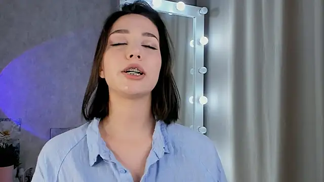 Tate Angel online show from 09.26.25