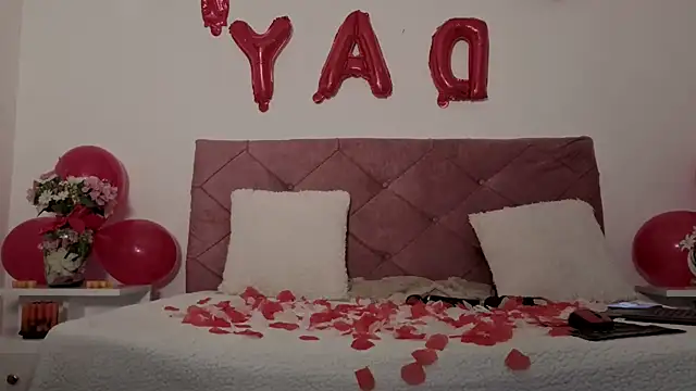 Snapshot of EMILY_ROUSSE71 chatting on 02.14.26 EMILY ROUSSE71 online show from 02.14.26