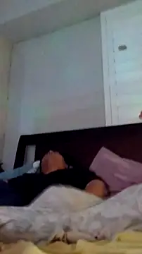 Snapshot of cloudyspun chatting on 03.03.26 cloudyspun online show from 03.03.26