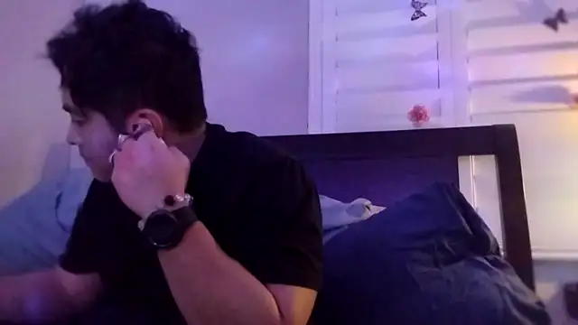 Snapshot of cloudyspun chatting on 03.27.26 cloudyspun online show from 03.27.26