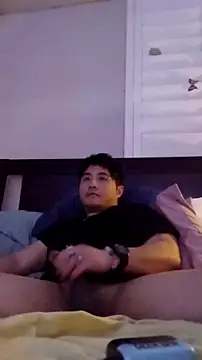 Snapshot of cloudyspun chatting on 03.31.26 cloudyspun online show from 03.31.26