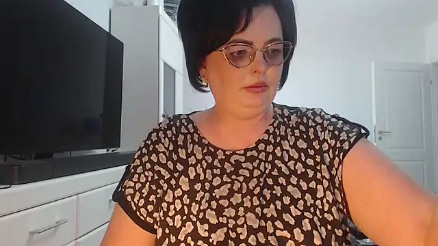 Amandamuller1982 online show from 05.15.26