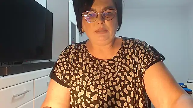 Amandamuller1982 online show from 05.19.26