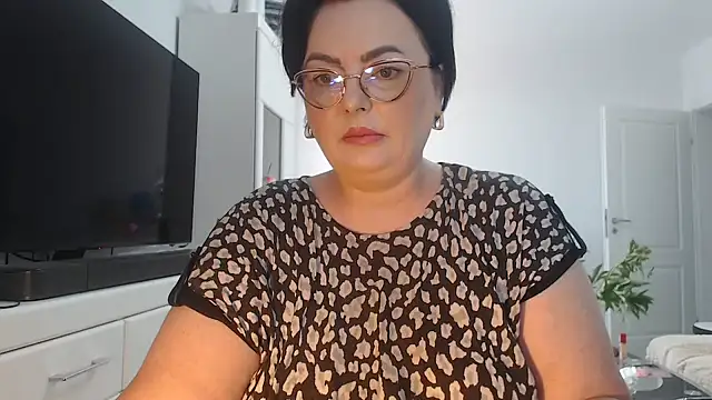 Amandamuller1982 online show from 05.23.26