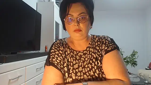 Amandamuller1982 online show from 05.23.26