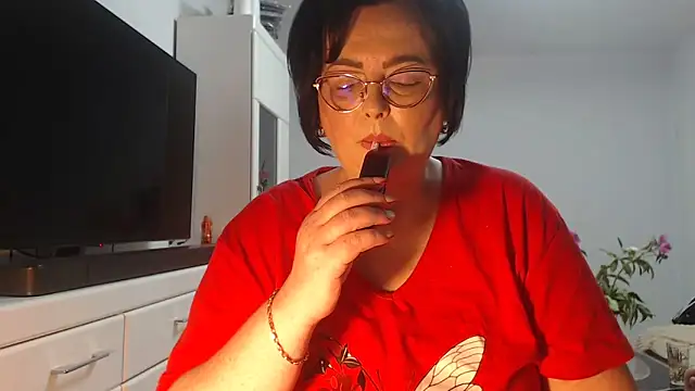 Amandamuller1982 online show from 05.27.26