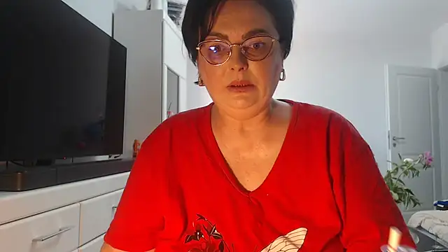 Amandamuller1982 online show from 05.28.26