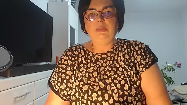Amandamuller1982 online show from 05.30.26