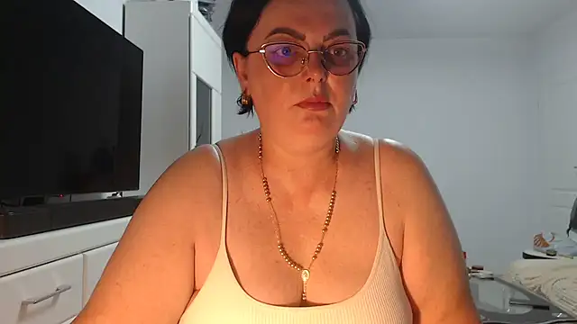 Amandamuller1982 online show from 06.30.26
