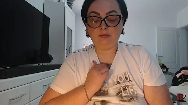 Amandamuller1982 online show from 07.17.26