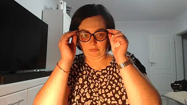 Amandamuller1982 online show from 08.04.26