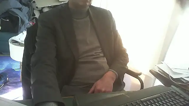 shyfrenchcock1 online show from 03.16.26