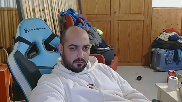 Snapshot of chicomallorca96 chatting on 02.02.26 chicomallorca96 online show from 02.02.26