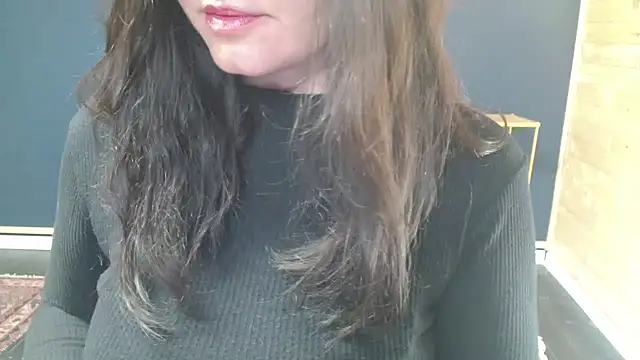 Snapshot of NovaBabe21 chatting on 02.04.26 NovaBabe21 online show from 02.04.26