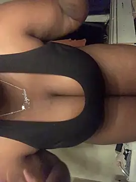 ethergodess9 online show from 10.25.25