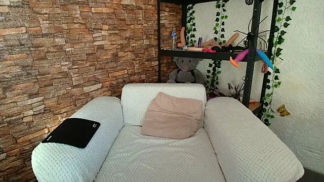 andradahot15 online show from 11.03.25