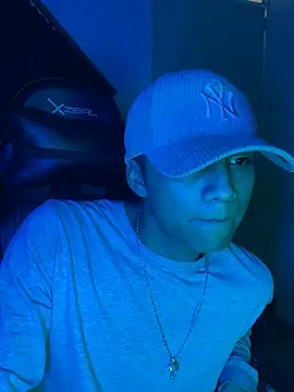 SkinnyHot444 online show from 02.07.25