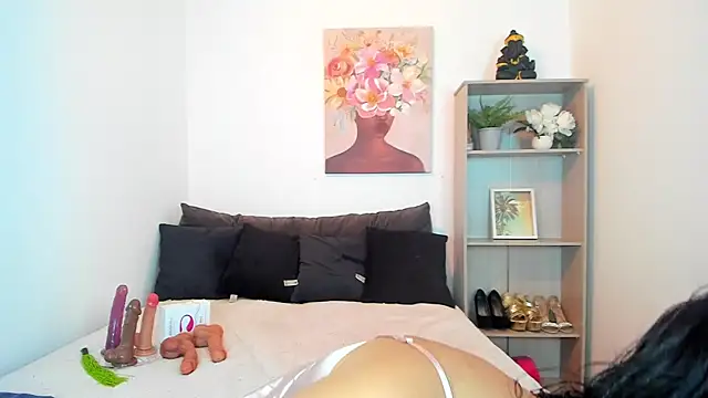 SaraMilf 69 online show from 07.28.26