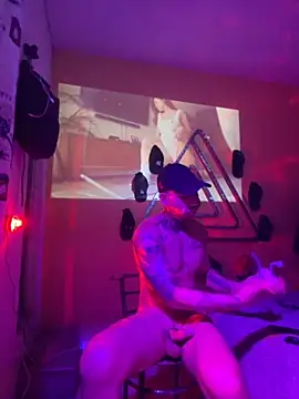 Snapshot of Alexandrei chatting on 09.13.25 Alexandrei online show from 09.13.25