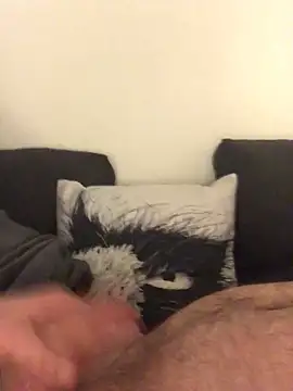 Snapshot of zra_andre chatting on 01.08.25 zra andre online show from 01.08.25