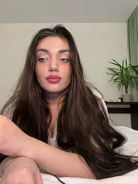 Snapshot of Sweet_Khalifa_ chatting on 02.28.25 Sweet Khalifa  online show from 02.28.25