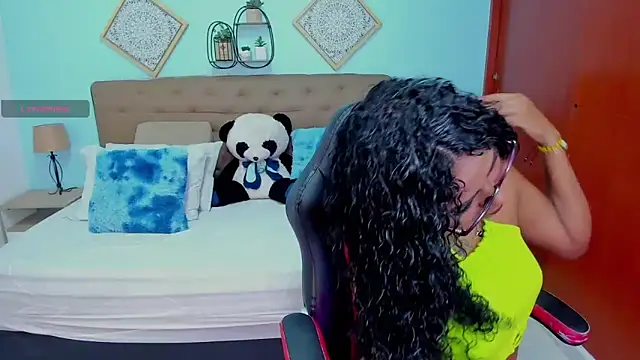 Edelaine rogers online show from 03.03.26