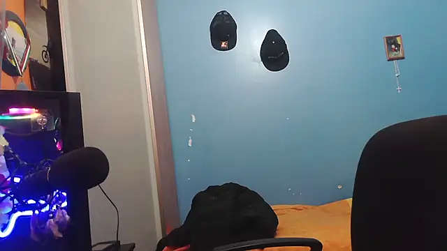 Badboyi1997 online show from 12.05.25