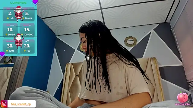 Mia scarlet69 online show from 11.17.25