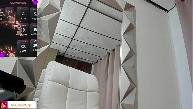 Mia scarlet69 online show from 06.12.26
