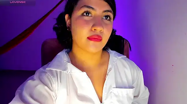 Snapshot of Alice_sunce chatting on 02.18.25 Alice sunce online show from 02.18.25