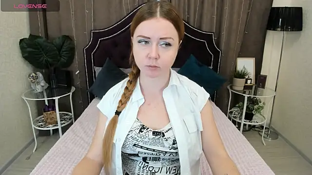 BettyBloom69 online show from 12.03.24