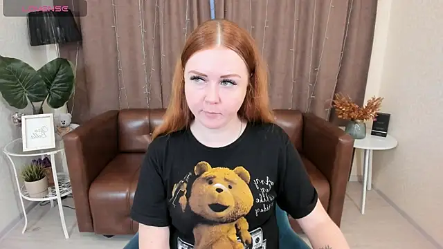 BettyBloom69 online show from 01.31.25