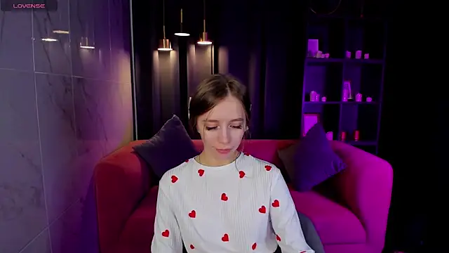 OliviaGentle online show from 12.04.24