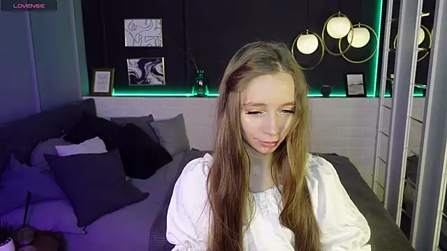 OliviaGentle online show from 02.08.25