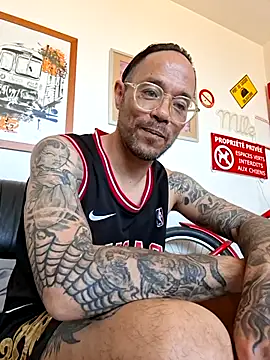 mileflav0r online show from 04.21.26