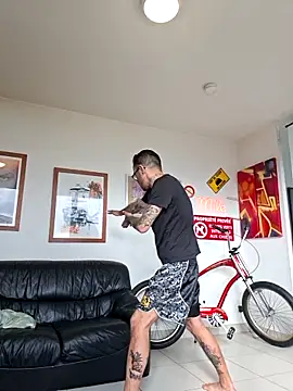 mileflav0r online show from 05.05.26