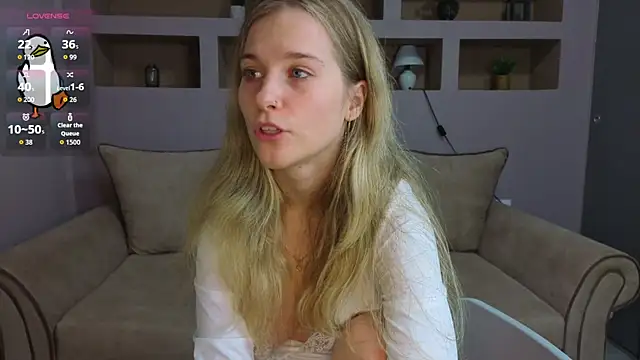 LinaCristonsen online show from 11.21.25