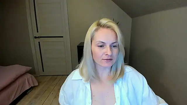 Alicee Gracee online show from 03.05.25