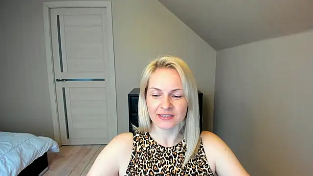 Alicee Gracee online show from 03.14.25