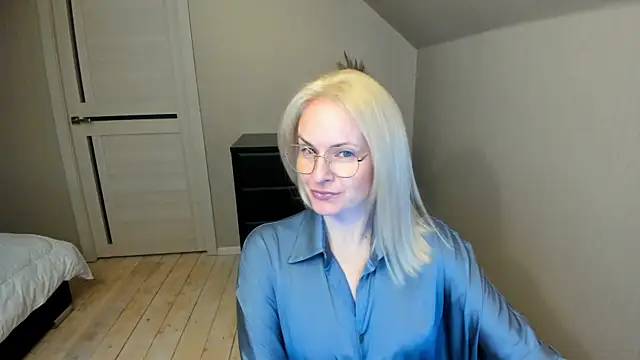 Alicee Gracee online show from 03.21.25