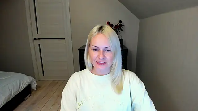 Alicee Gracee online show from 09.27.25